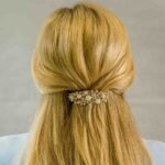 Pearl Hair Clip with Crystal – Gold 2